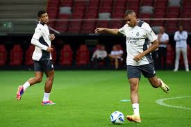 篮球运动的 篮球运动的